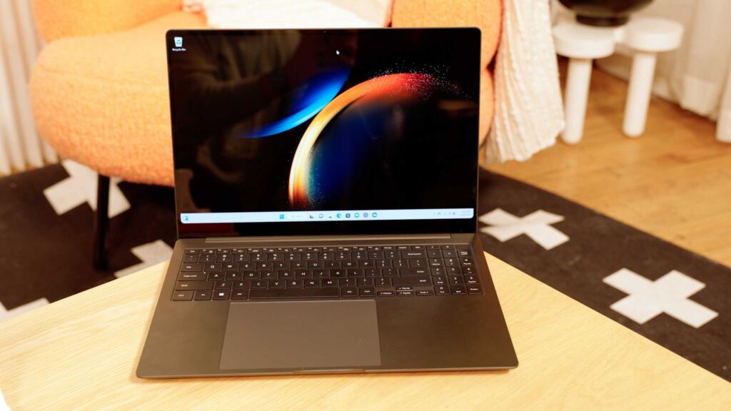 Samsung Galaxy Book3 Ultra, la potenza non è mai stata così elegante