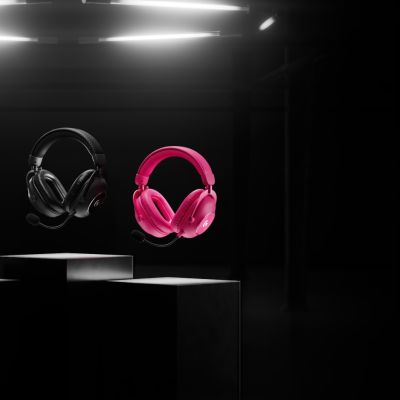 Logitech G PRO X 2 LIGHTSPEED, la cuffia con microfono gaming wireless, nei colori nero, rosa e bianco