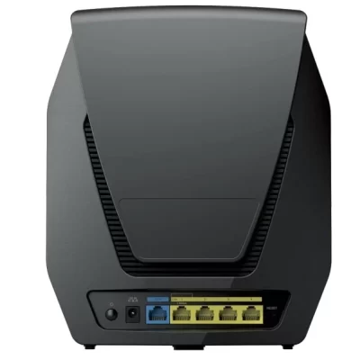 Synology WRX560, con porta WAN/LAN 2.5GbE supporta internet super veloce o dispositivi ad alte prestazioni